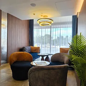Canada Hotel
